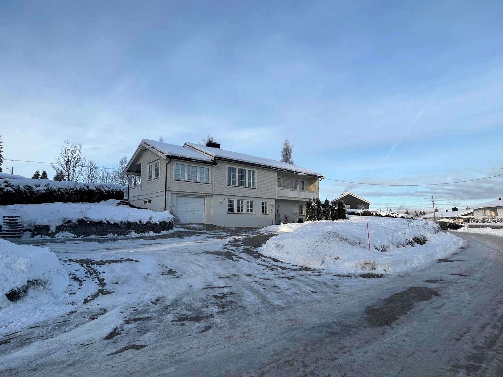 Stue, Soverom Og Bad Amot