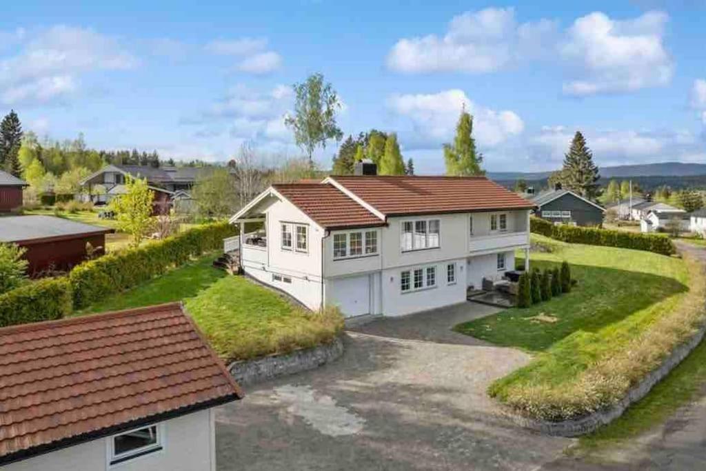 Apartment Stue, Soverom Og Bad *